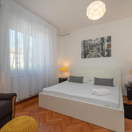 Apartman Karmen Traù Esterno foto