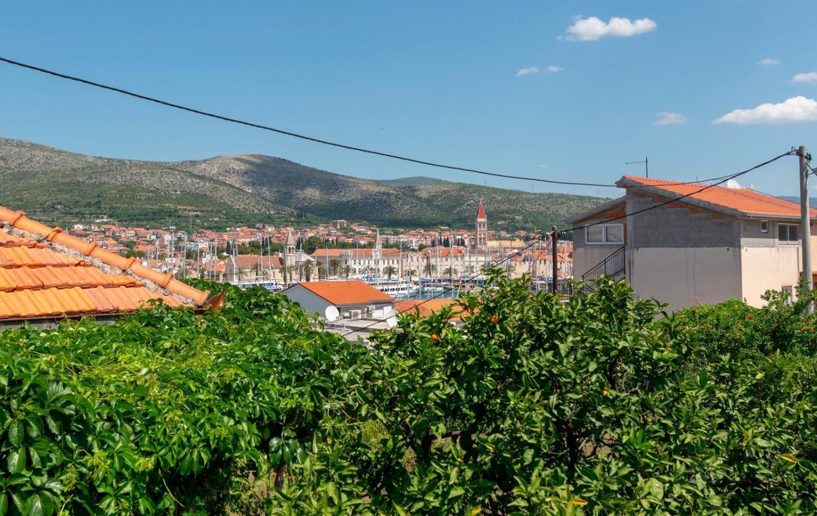 Apartman Karmen Traù Esterno foto